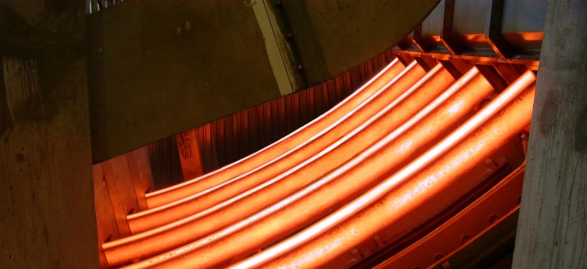 Primetals Technologies will supply the CC4 four-strand continuous bloom caster for the voestalpine steel works in Leoben, Austria. The photo shows theCC3 continuous bloom caster in the same works, which was also supplied by Primetals Technologies.