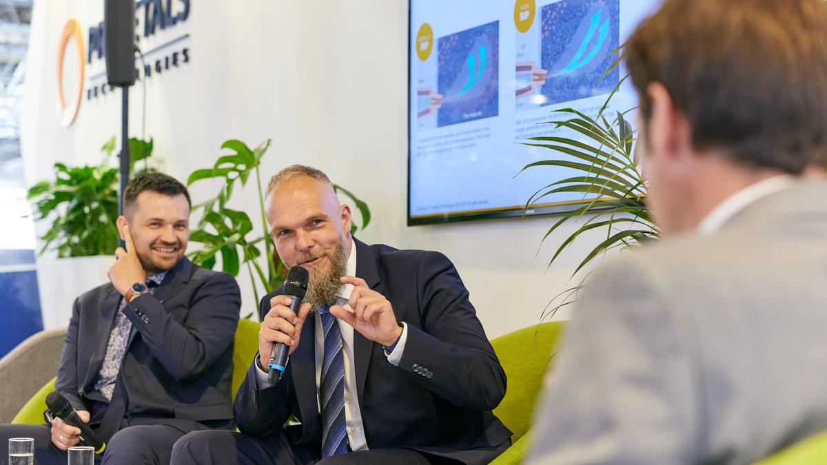 Panelists from thyssenkrupp Steel Europe and thyssenkrupp AT.PRO tec at METEC 2023