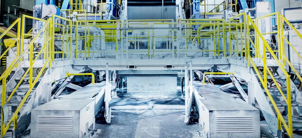 One of the two hot-dip galvanizing lines that Primetals Technologies is modernizing on behalf of voestalpine.