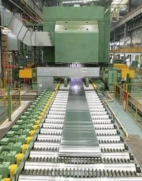Aluminum 1+3 hot rolling mill line