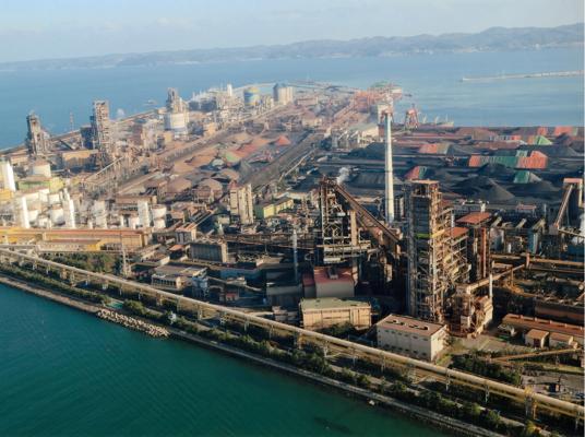 Aerial view of the steelworks at Posco Pohang with three FINEX® plants