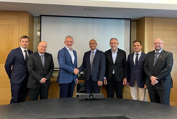 Çolakoğlu’s 2-strand slab caster at its world record-setting plant in Dilovası, Turkey.