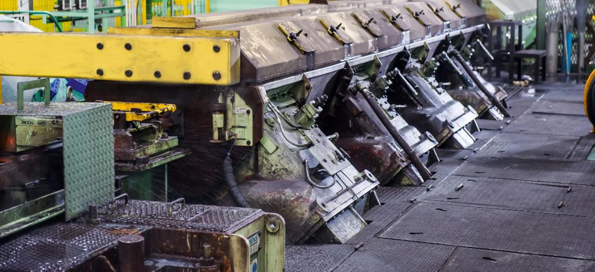 Finishing Mill. Using a Vee configuration, the finishing mill features an 8-stand Morgan No-Twist Mill with 230 mm ultra-heavy-duty interchangeable roll housings. This design ensures the optimum configuration for the size range required as well as reduced roll cost and improved section control, allowing a wide range of grades to be rolled.