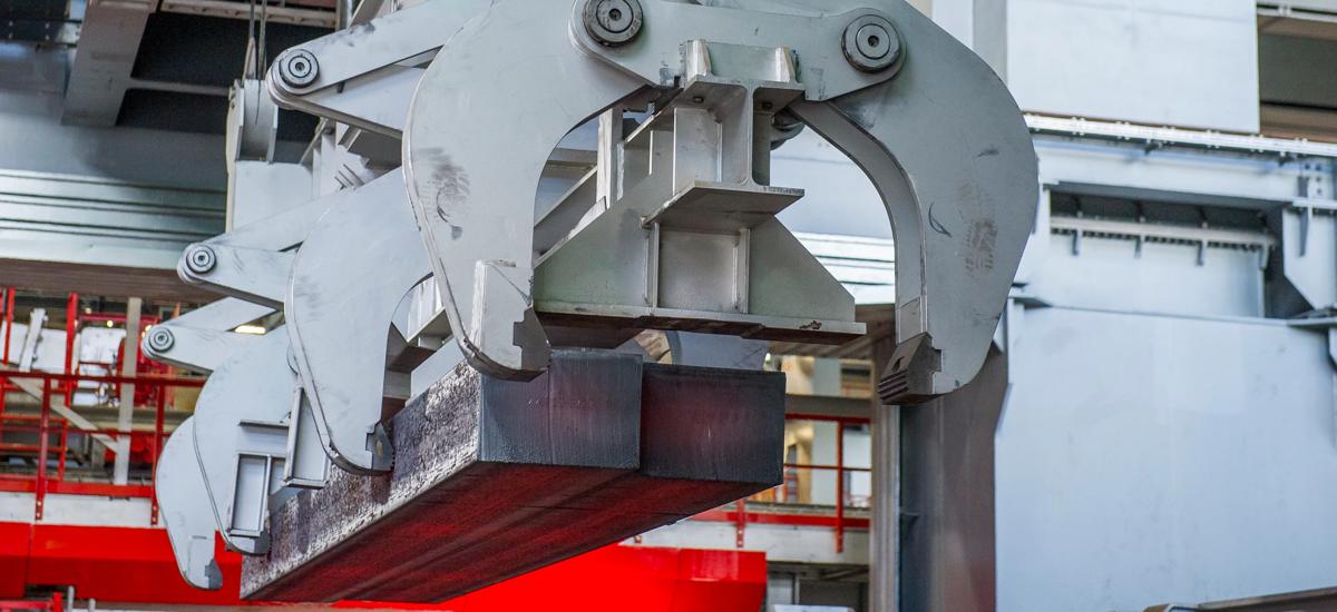 Bloom caster - fully automatic crane logistics