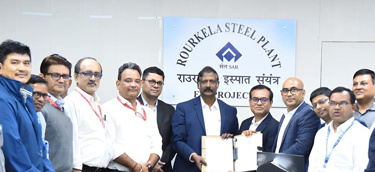 Representatives of SAIL and Primetals Technologies during the contract signing ceremony at Rourkela Steel Plant.