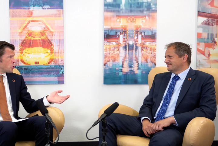Image of the Pioneers Talk host with interviewee Bernd Linzer