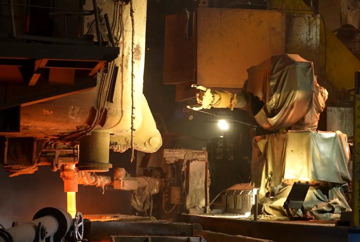 The new tailormade LiquiRob robotics system from Primetals Technologies, in operation at Siam Yamato Steel’s plant in Map Ta Phut.