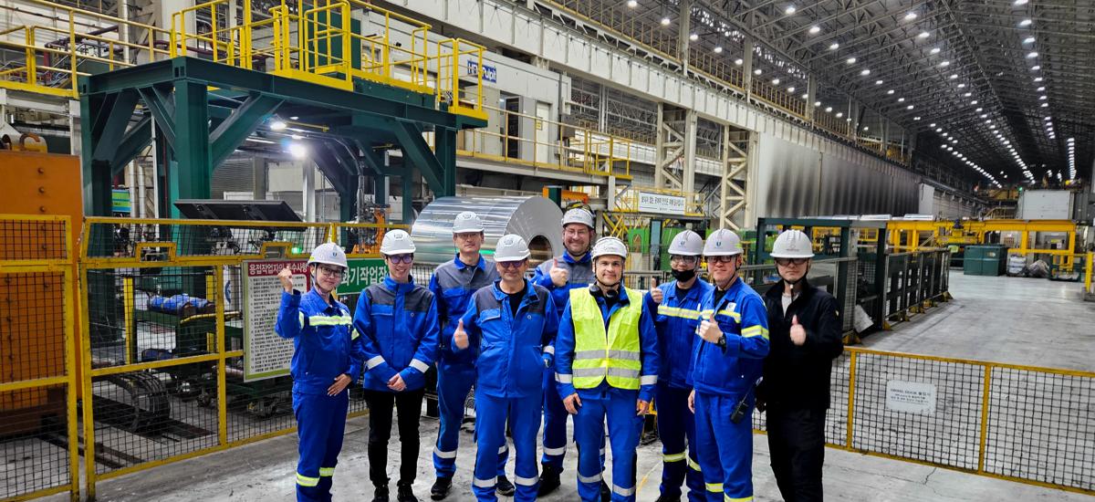 Part of the teams from Primetals Technologies and Ulsan Aluminum after the successful automation upgrade. 