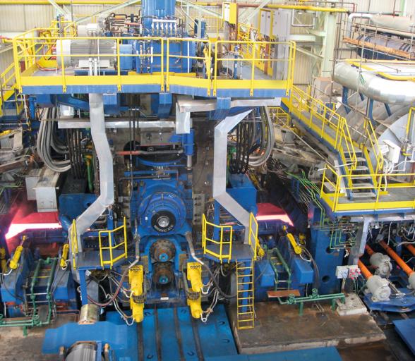 Plate Steckel Mill in operation