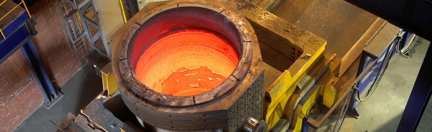 Hot ladle in meltshop