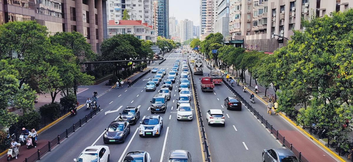 While Shanghai's public transport system is a well-oiled machine,  individual transport is on an equally high level. The number of electric cars has grown dramatically, with carmakers like BYD gathering momentum.