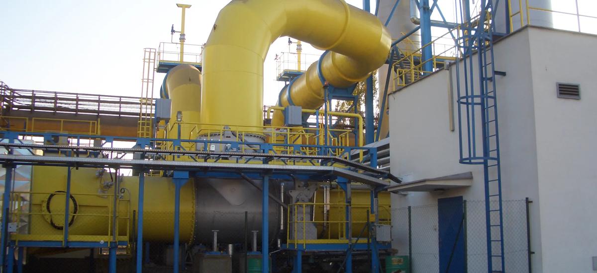 Wet-type dedusting system switch-over station: Three-way valve