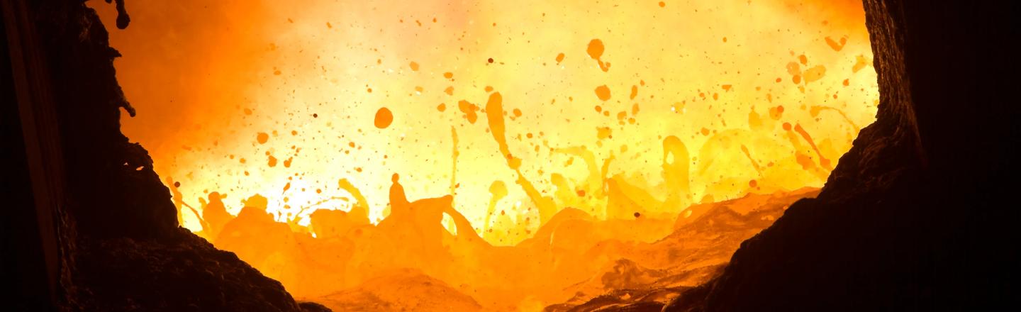 Electric arc furnace liquid bath