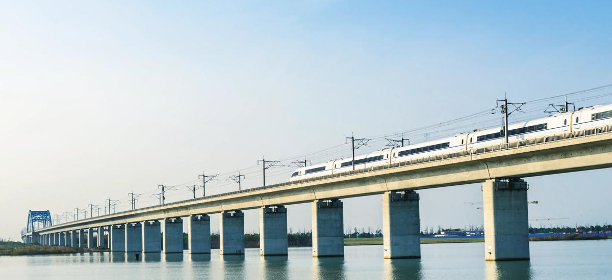 Photo of the Danyang-Kunshan Grand Bridge.