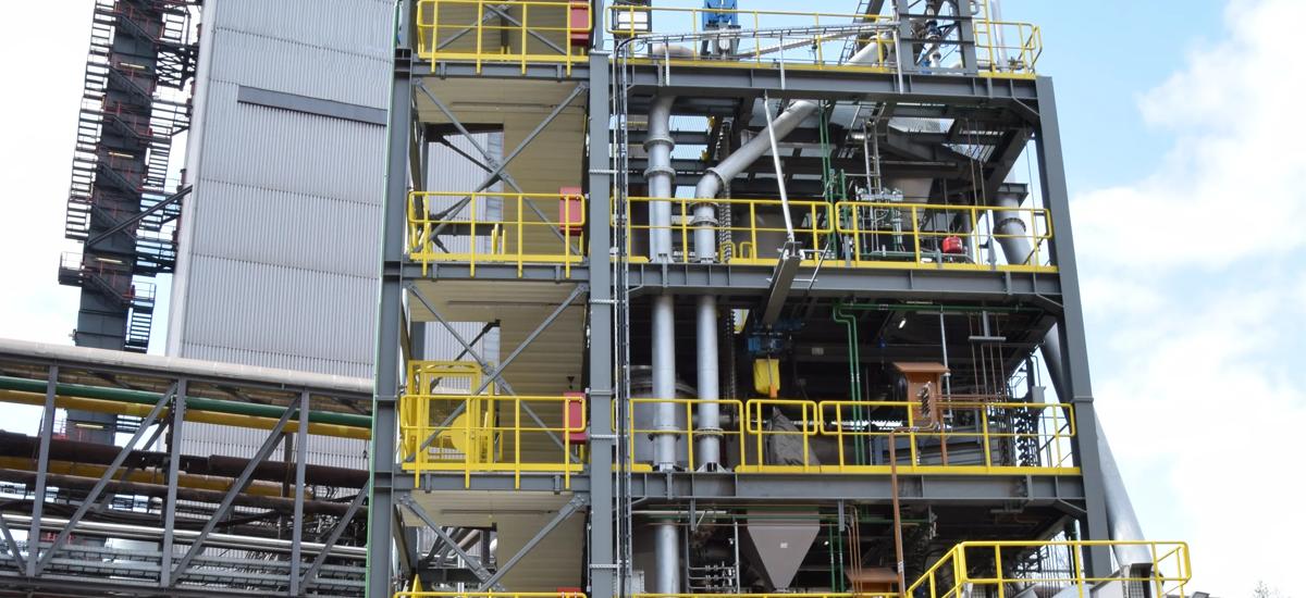 Photo of the HYFOR direct reduction pilot plant for iron ore fines developed by Primetals Technologies and located at the voestalpine site in Donawitz, Austria. The DR process is CO2-free and H2-based.