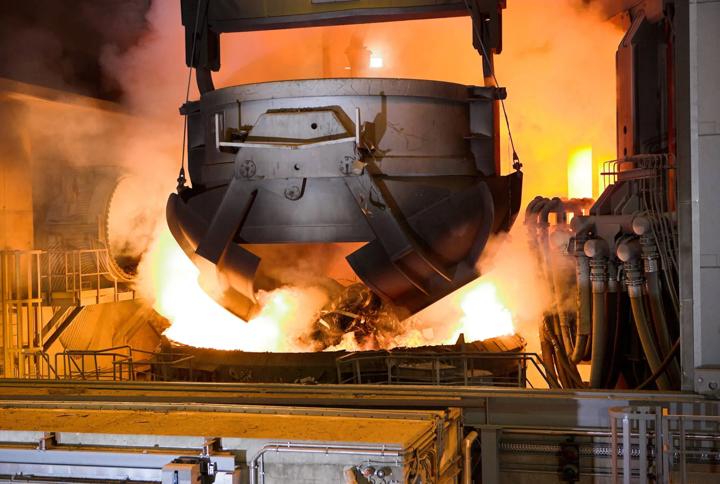 Mastering Automation: Fully Automated Steelmaking