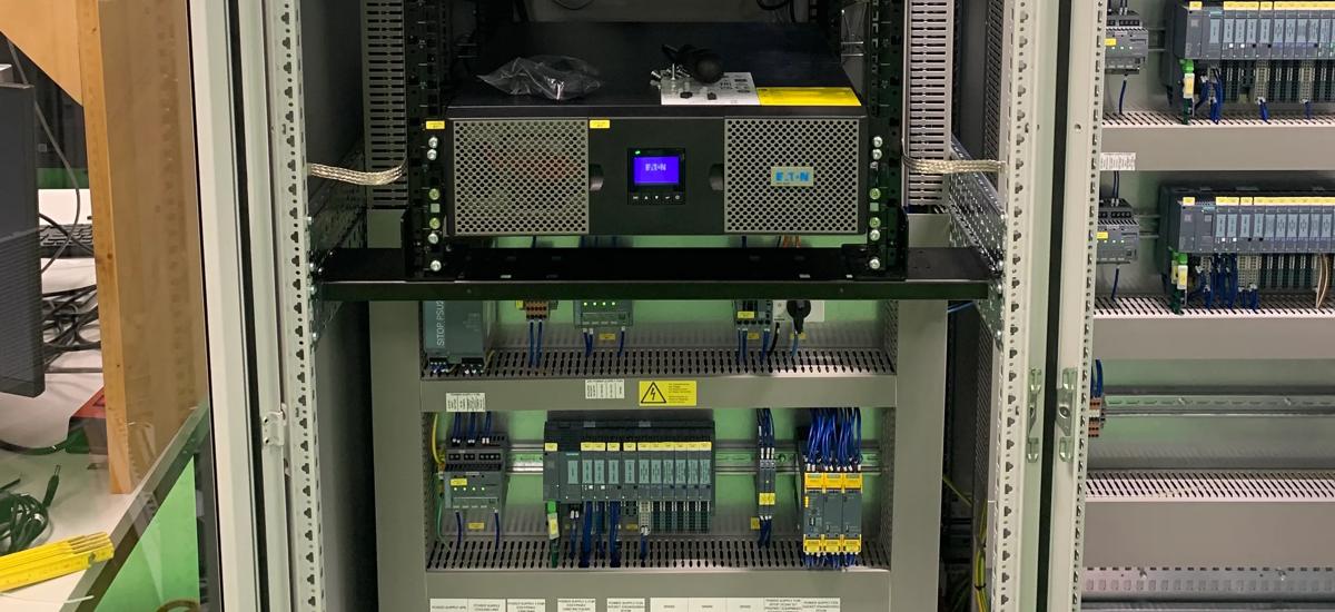Hardware of the technology control system for Aluminum Single Cold Mills, featuring integrated thickness and flatness control to ensure highly efficient production of top-quality aluminum strip.