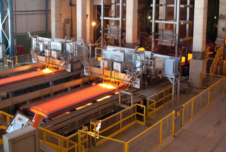 Image of Twin-strand continuous slab caster 