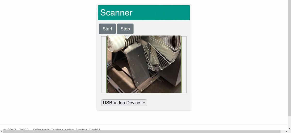 Sceenshot of how to scan a QR code with the software tool m.doc operations