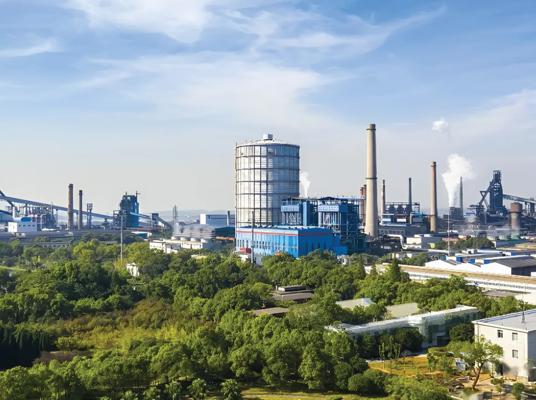 Exterior view of the Xiangtan Iron and Steel plant.
