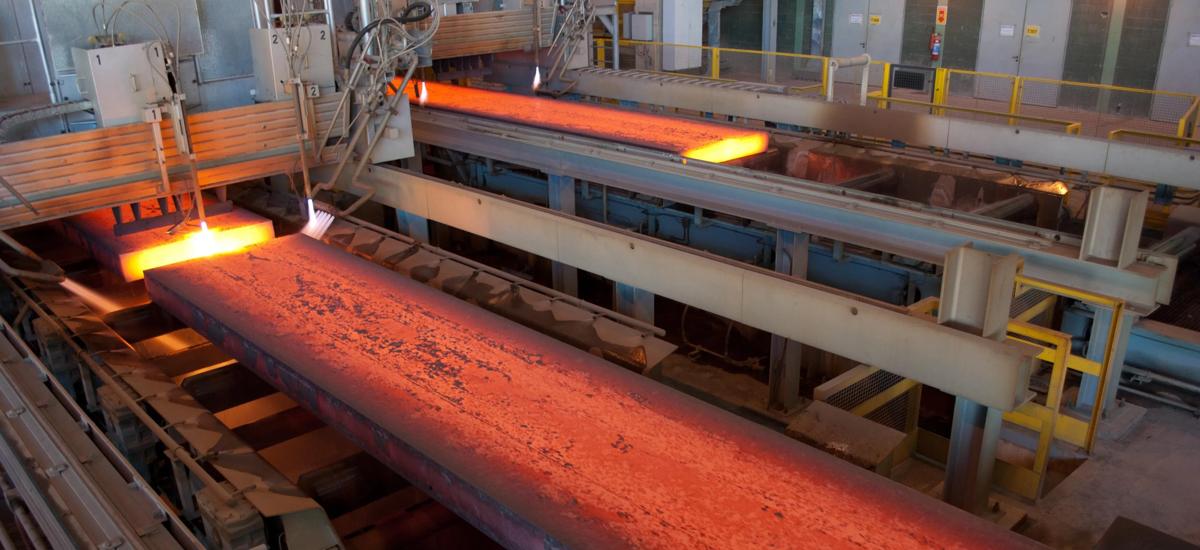 Slabs produced on a continuous casting machine from Primetals Technologies.