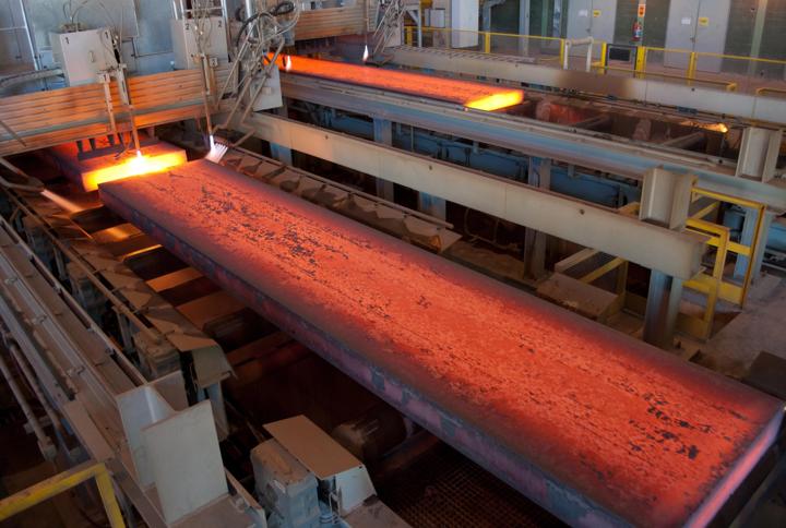 Slabs produced on a continuous casting machine from Primetals Technologies.