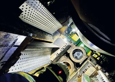 New 10 bar high-pressure cooling header for the Power Work-Roll Cooling technology