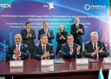 Representatives from ERG, Primetals Technologies, and Midrex Technologies at the occasion of contract signing. 