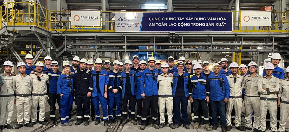 Part of the teams from Hoa Phat and Primetals Technologies during the startup of one of the slab casters. 