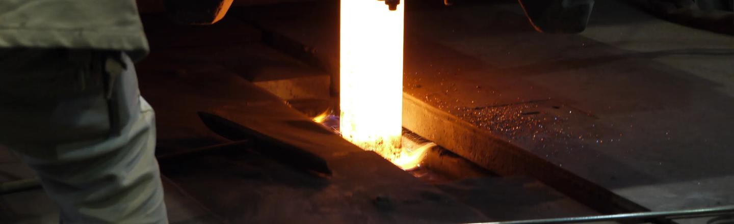 Continuous casting platform mold