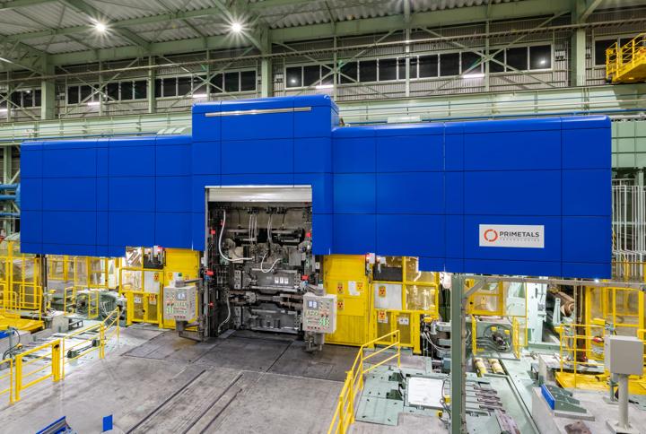 Nippon Yakin Kogyo’s new split-housing HZ-Mill from Primetals Technologies replaces two monoblock cold rolling mills. 