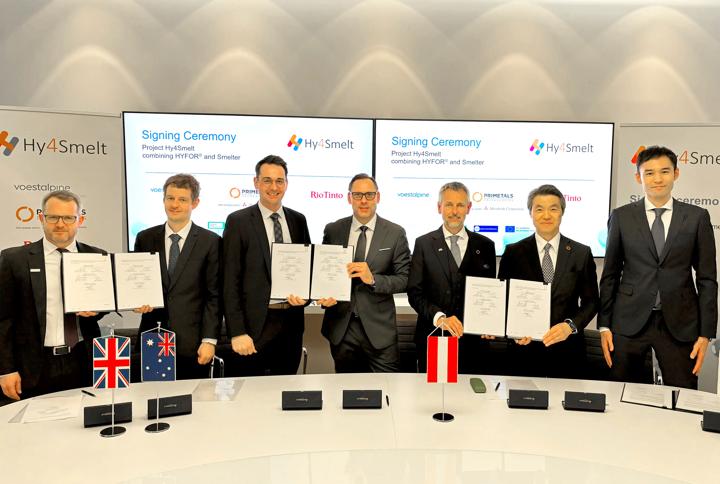 Representatives from voestalpine, Rio Tinto, Mitsubishi Corporation, and Primetals Technologies during the signing ceremony held in Vienna, Austria. 
