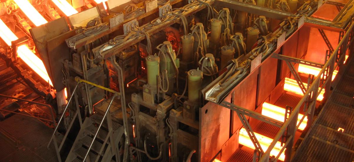 Strand-guiding system of the continuous bloom caster at Georgsmarienhütte GmbH in Georgsmarienhütte, Germany