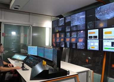 The COC displays live camera feeds, AI-powered digital assistants, and HMI automation software, giving operators a clear view of the plant’s status. It also provides recommended actions when intervention is needed.