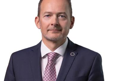 Portrait of Andreas Viehböck Global Head of Upstream
