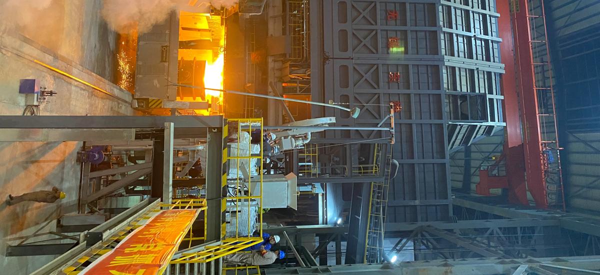 EAF Quantum with doghouse for highest environmental standards at Guilin Pinggang, China