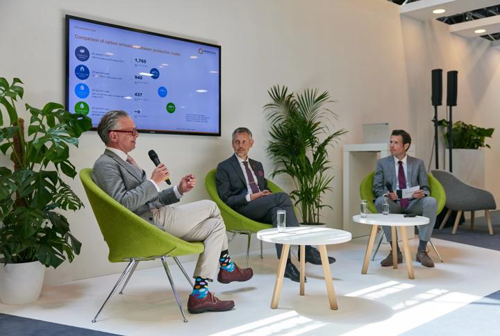 Panelists Dr. Torsten Buddenberg from Mitsubishi Heavy Industries and Dr. Alexander Fleischanderl from Primetals Technologies at METEC 2023