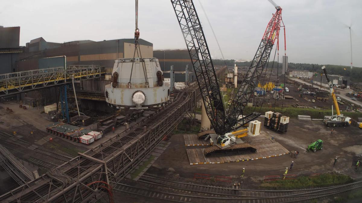 Timelapso of LD converter installation at ArcelorMittal Ghent