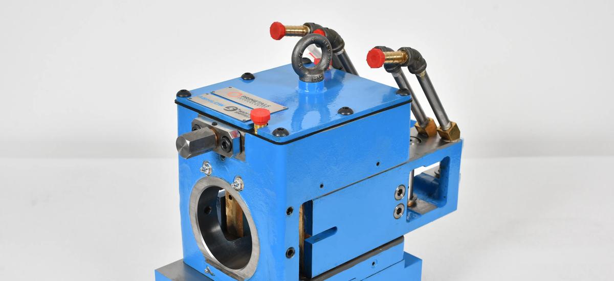 Front view of an Ashlow 4-Roller Entry Guide K Type