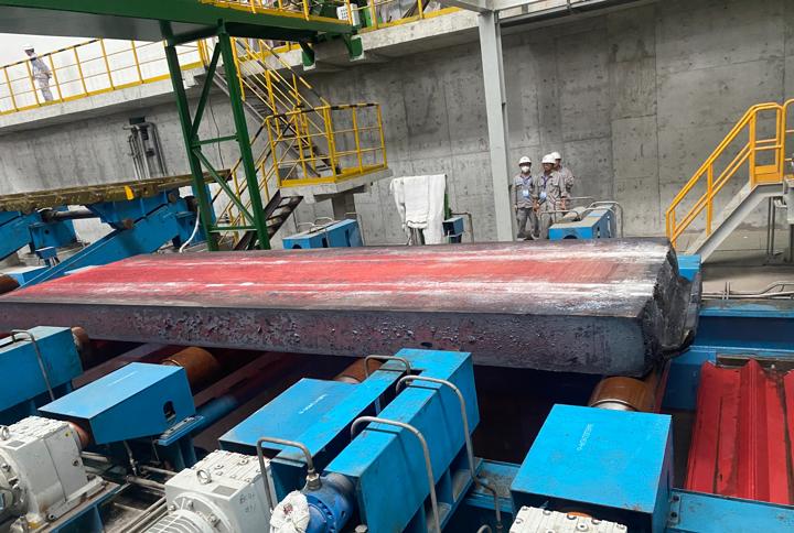 Primetals Technologies’ new continuous caster at Wuyang Iron and Steel is engineered to produce ultra-thick slabs up to 460 millimeters thick. 