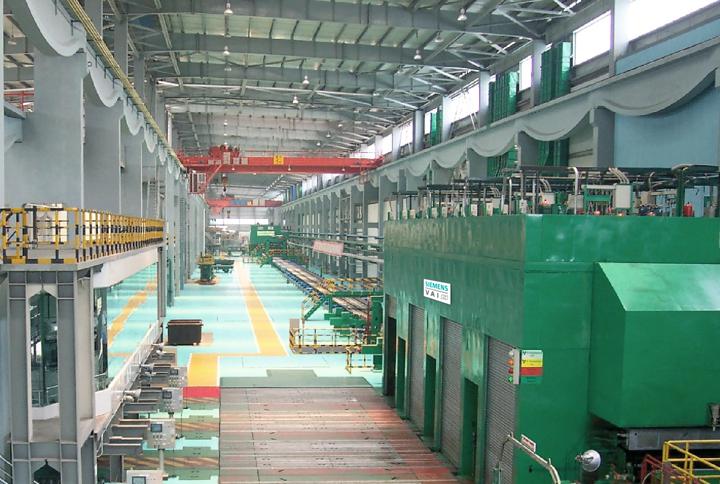 1 + 4 hot rolling mill