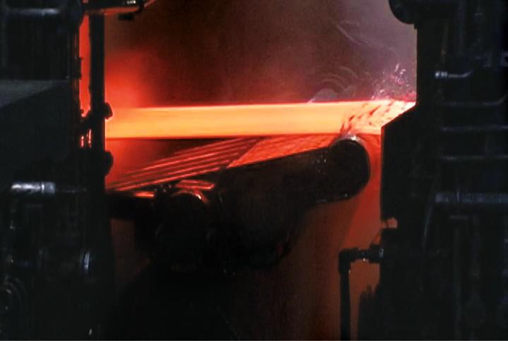 Looper Shape Meter in operation on the upstream side of the final finishing stand